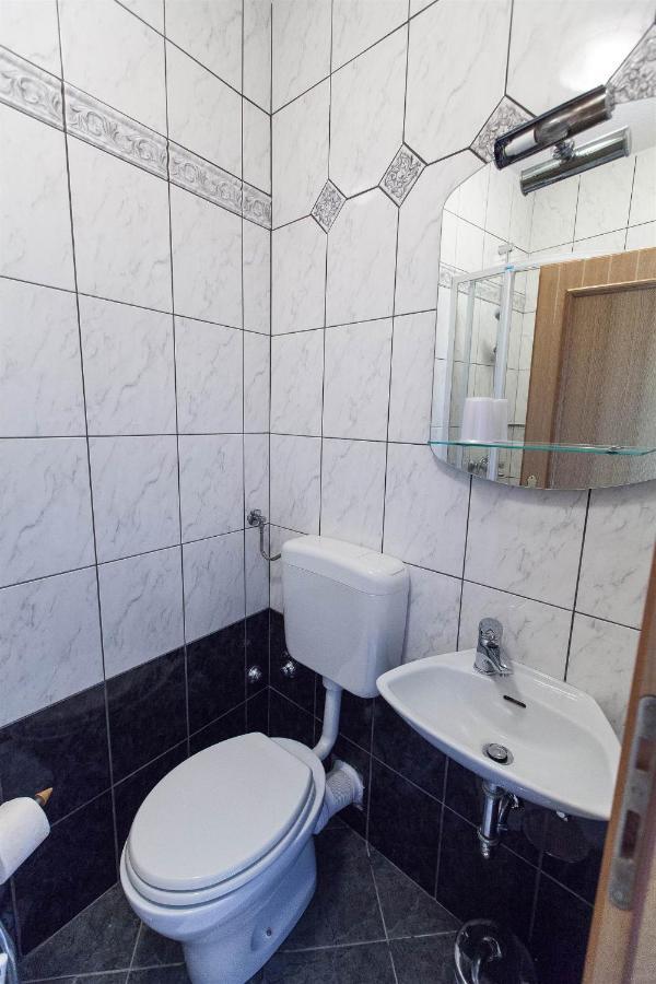 Apartments With A Parking Space Crikvenica - 11307 Ngoại thất bức ảnh