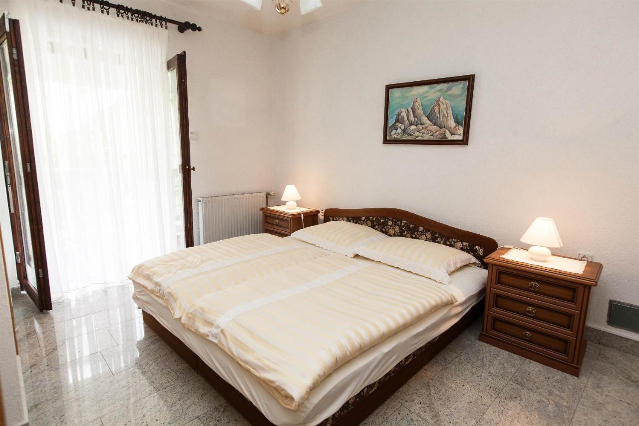 Apartments With A Parking Space Crikvenica - 11307 Ngoại thất bức ảnh